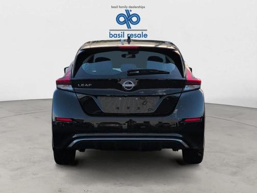 2024 Nissan Leaf S