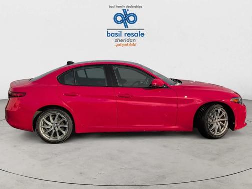 2022 Alfa Romeo Giulia Ti