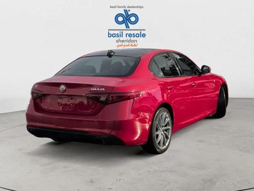 2022 Alfa Romeo Giulia Ti
