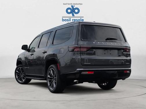 2022 Jeep Wagoneer Series II