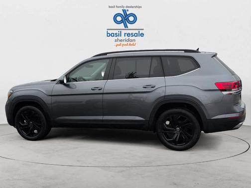 2022 Volkswagen Atlas 3.6L SE w/Technology