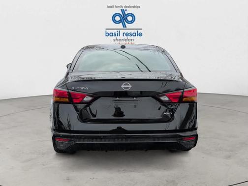 2025 Nissan Altima SV