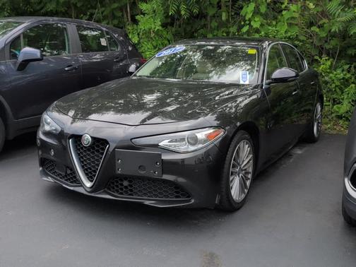 2017 Alfa Romeo Giulia Ti