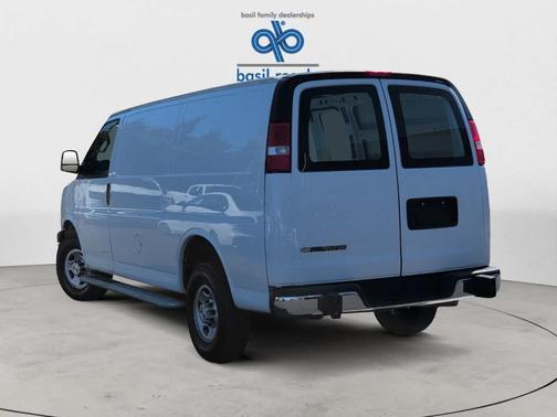 2023 Chevrolet Express 2500 Work Van
