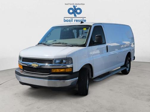2023 Chevrolet Express 2500 Work Van