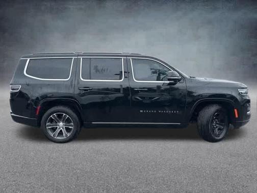 2023 Jeep Grand Wagoneer Base