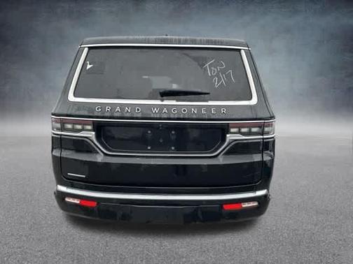 2023 Jeep Grand Wagoneer Base