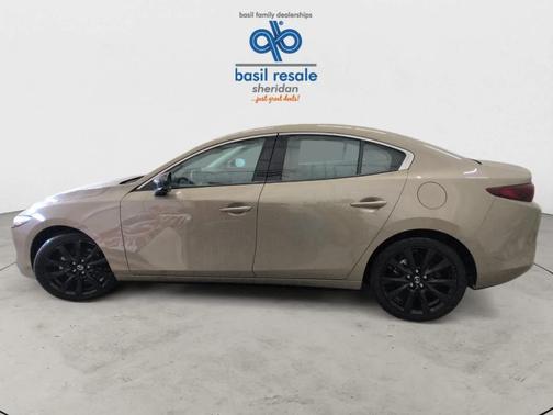 2024 Mazda Mazda3 2.5 Carbon Turbo