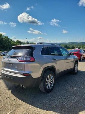 2021 Jeep Cherokee Latitude Lux