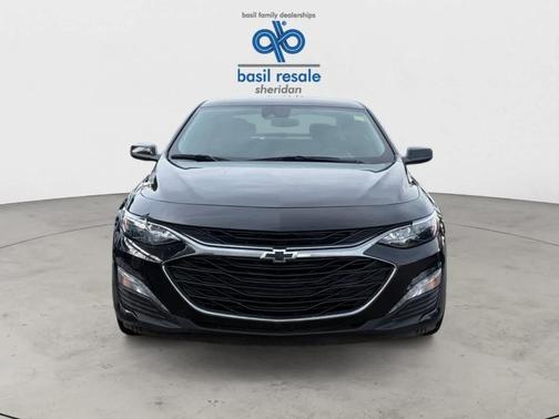 Mosaic Black Metallic 2024 Chevrolet Malibu LT