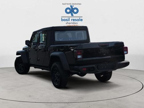 2023 Jeep Gladiator Sport