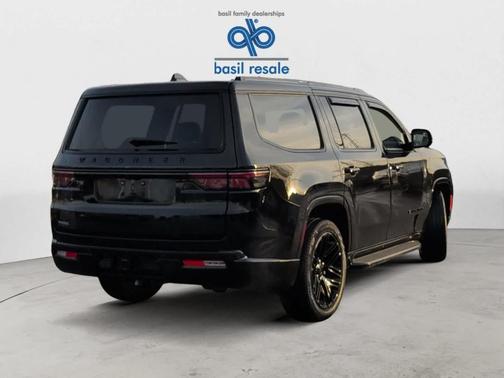 2023 Jeep Wagoneer Series II