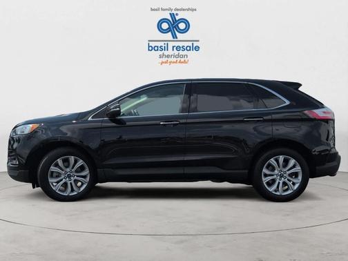 2021 Ford Edge Titanium