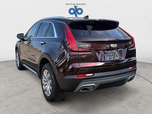 Garnet Red Metallic 2021 Cadillac XT4 Premium Luxury