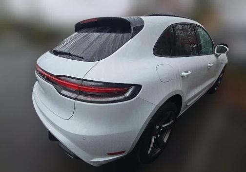 2023 Porsche Macan T