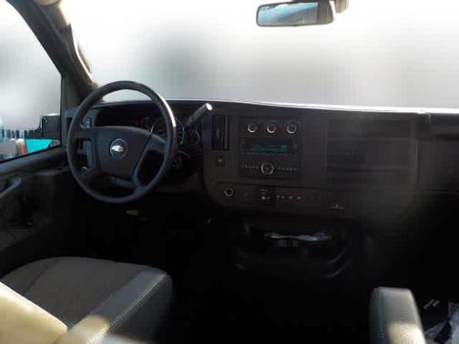 2023 Chevrolet Express 3500 LT