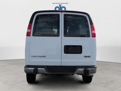 2023 GMC Savana 2500 Work Van