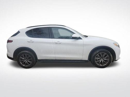 2022 Alfa Romeo Stelvio Sprint