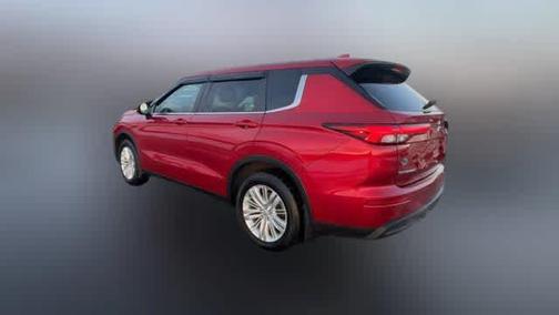 2022 Mitsubishi Outlander ES