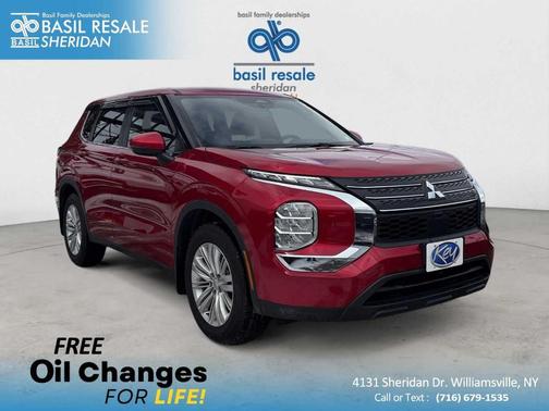 2022 Mitsubishi Outlander ES