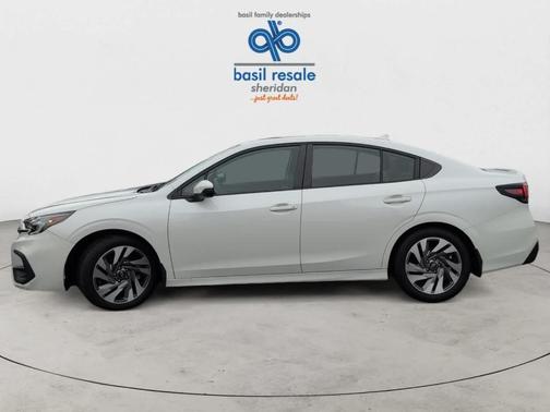 2023 Subaru Legacy 