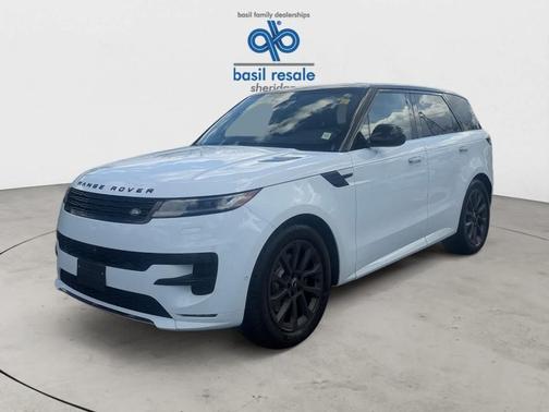 Fuji White 2024 Land Rover Range Rover Sport DYNAMIC SE