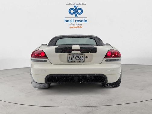 2005 Dodge Viper SRT-10