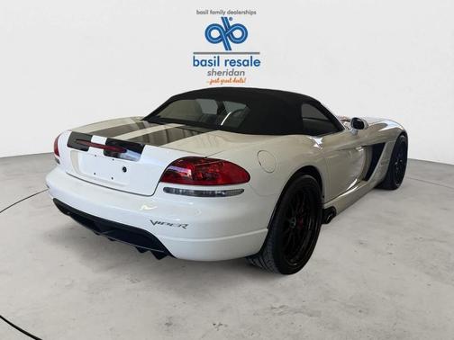 2005 Dodge Viper SRT-10