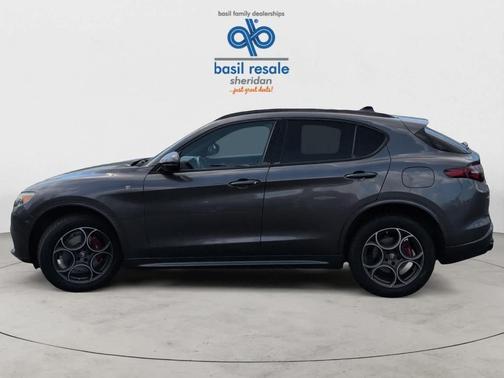 2022 Alfa Romeo Stelvio Ti