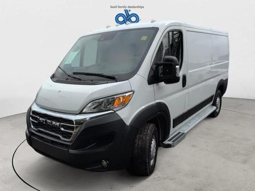 2025 RAM ProMaster 2500 Base