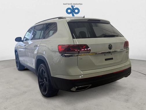 2023 Volkswagen Atlas 2.0T SE
