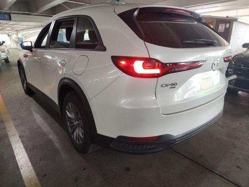 Rhodium White Premium 2025 Mazda CX-90 SE