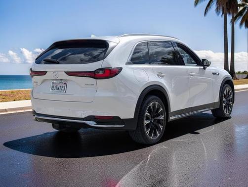 Rhodium White Metallic 2024 Mazda CX-90 PHEV Premium Plus