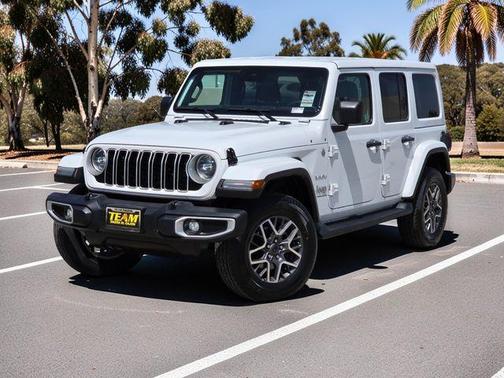 Bright White Clearcoat 2024 Jeep Wrangler Sahara