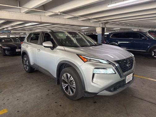 Brilliant Silver Metallic 2023 Nissan Rogue SV