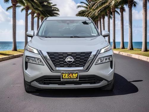 Brilliant Silver Metallic 2023 Nissan Rogue SV