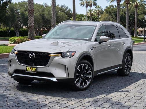 Platinum Quartz Metallic 2026 Mazda CX-90 PHEV Premium Plus