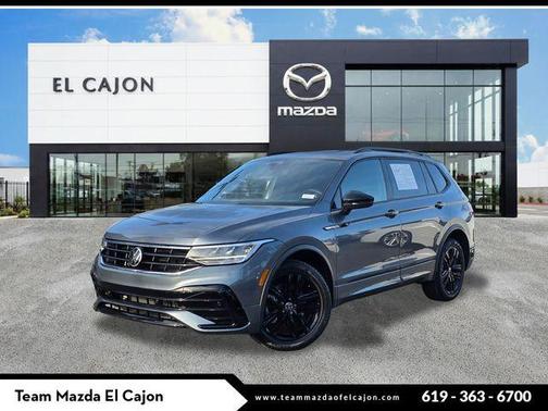 Platinum Gray Metallic 2022 Volkswagen Tiguan 2.0T SE R-Line Black