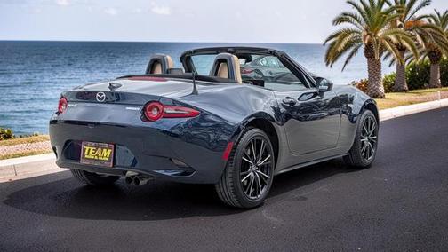 Deep Crystal Blue Mica 2025 Mazda MX-5 Miata Grand Touring