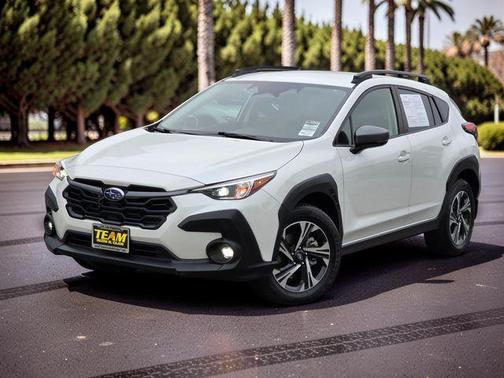 Crystal White Pearl 2024 Subaru Crosstrek Premium