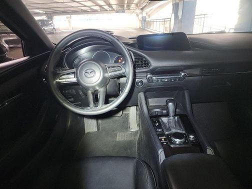 Machine Gray Metallic 2022 Mazda Mazda3 FWD w/Preferred Package