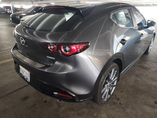 Machine Gray Metallic 2022 Mazda Mazda3 FWD w/Preferred Package