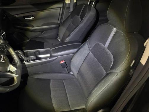 Black 2025 Nissan Sentra SV