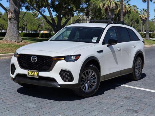 Rhodium White Premium 2026 Mazda CX-70 SC