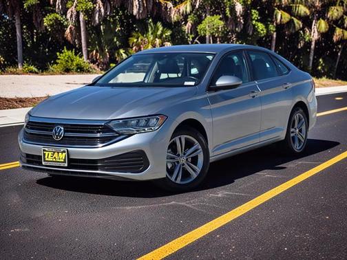 Pyrite Silver Metallic 2024 Volkswagen Jetta 1.5T SE