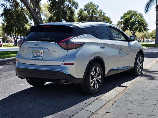 Brilliant Silver Metallic 2021 Nissan Murano SV