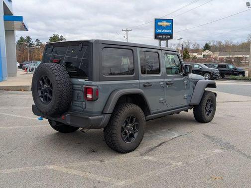 2024 Jeep Wrangler 4xe Willys