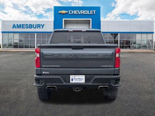 2021 Chevrolet Silverado 1500 Custom Trail Boss