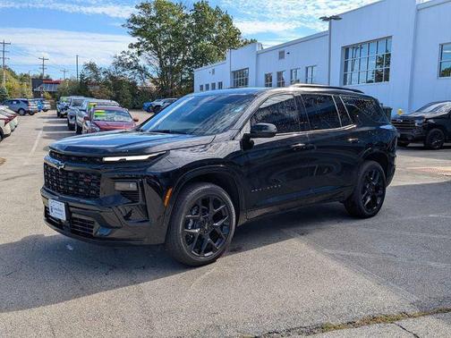 2025 Chevrolet Traverse RS