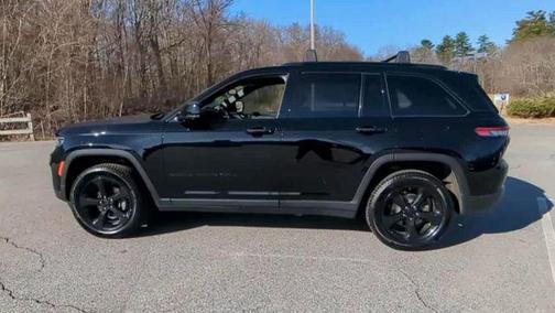 2023 Jeep Grand Cherokee Altitude